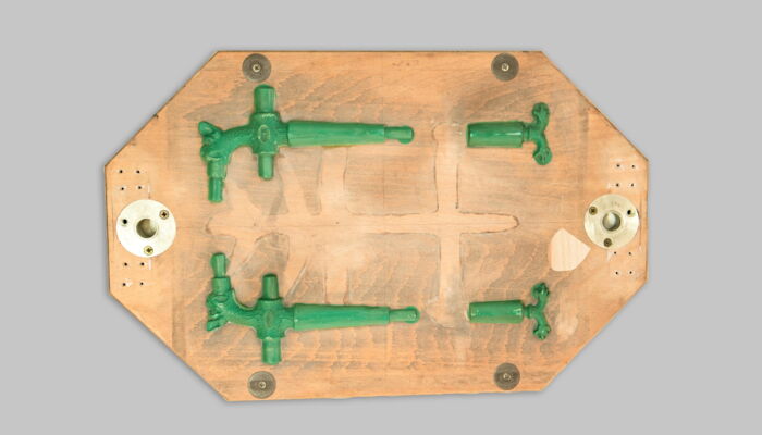 Wood die